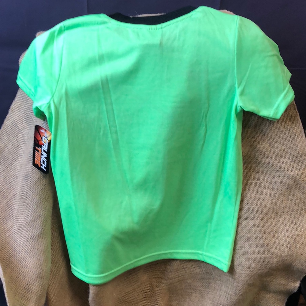 Boys Shirt/Short Set - Picture 2 of 8
